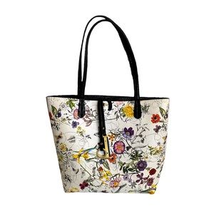 Imoshion Vegan leather Floral Tote. Great Condition